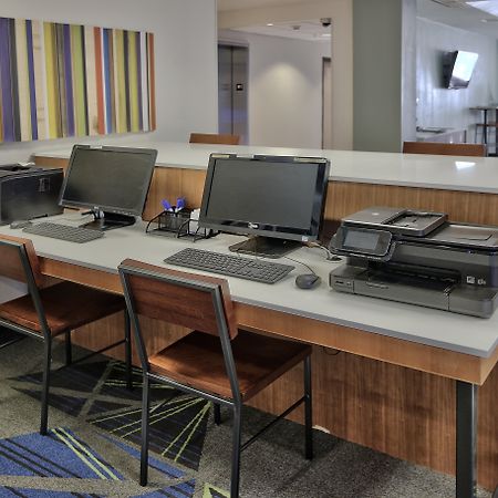 Holiday Inn Express & Suites Portales By Ihg Eksteriør billede